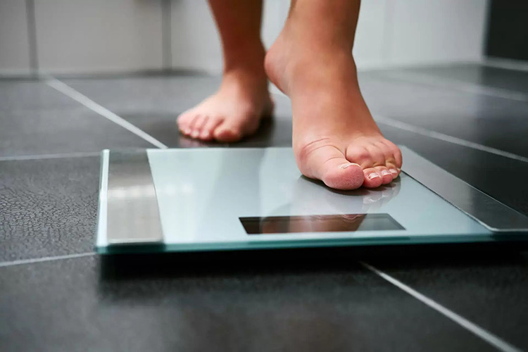 How Much Does an Electronic Bathroom Scale Cost? How to Choose the Right One?